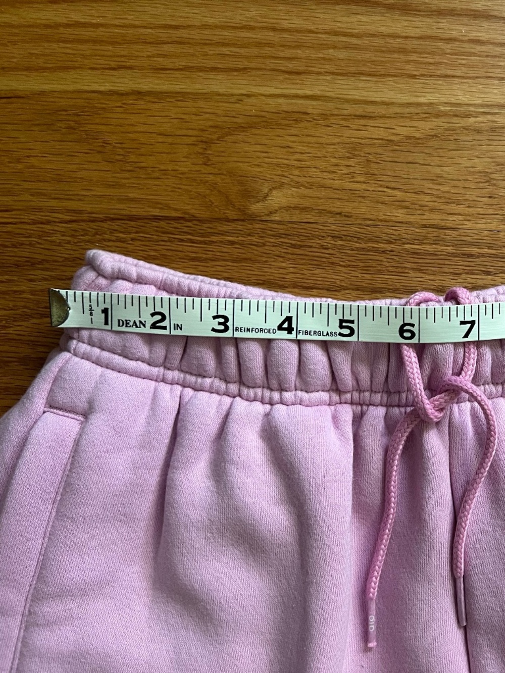 Alo Yoga Accolade Candy Heart Pink lounge shorts women M/XS/*DUPLICATE* NWT - Picture 3 of 10